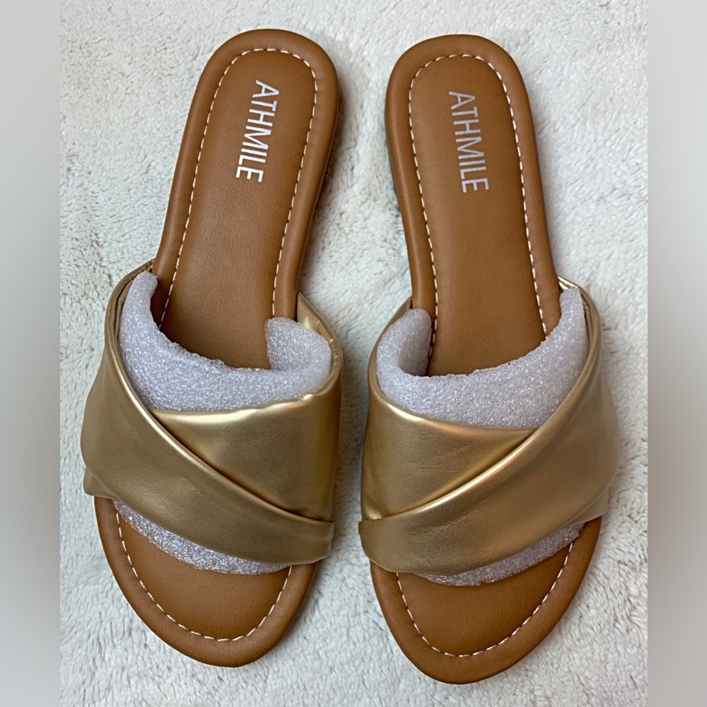 Gold faux leather flat sandals. New